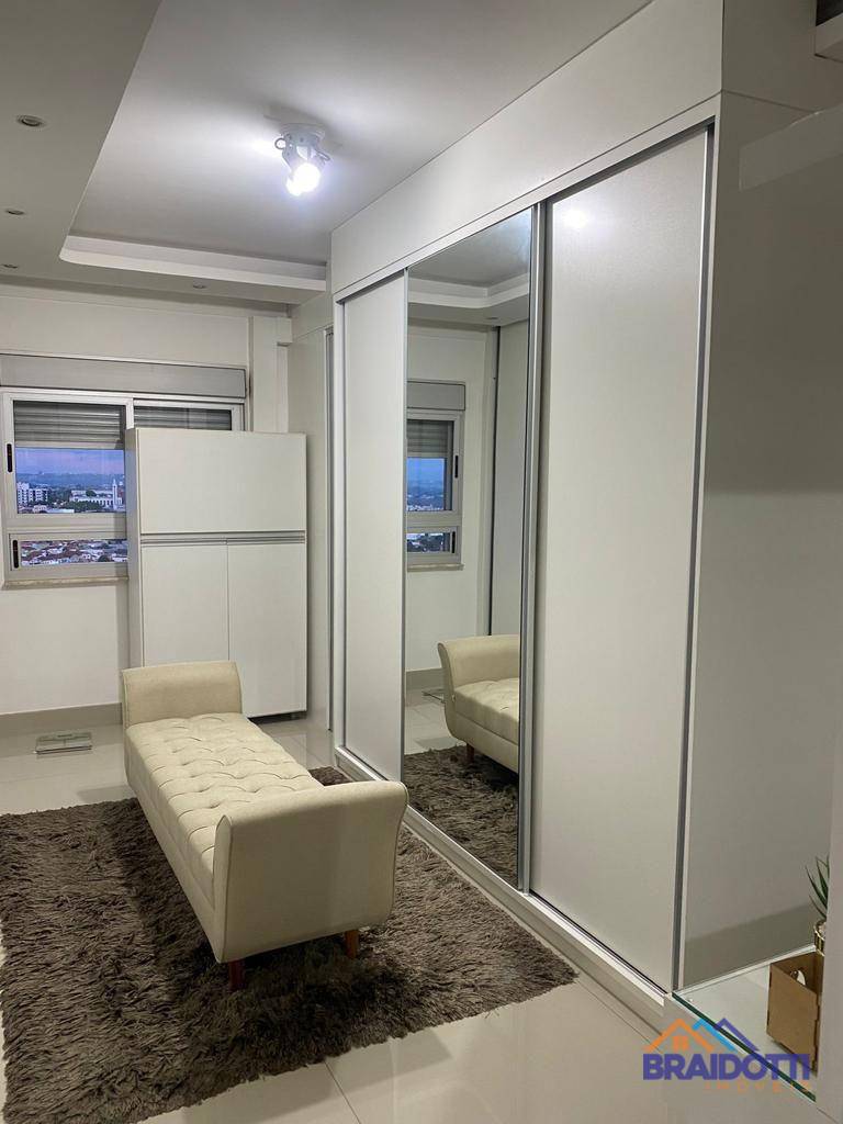 Apartamento à venda com 3 quartos, 260m² - Foto 23