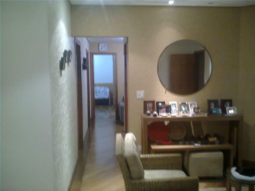 Apartamento à venda com 3 quartos, 136m² - Foto 14