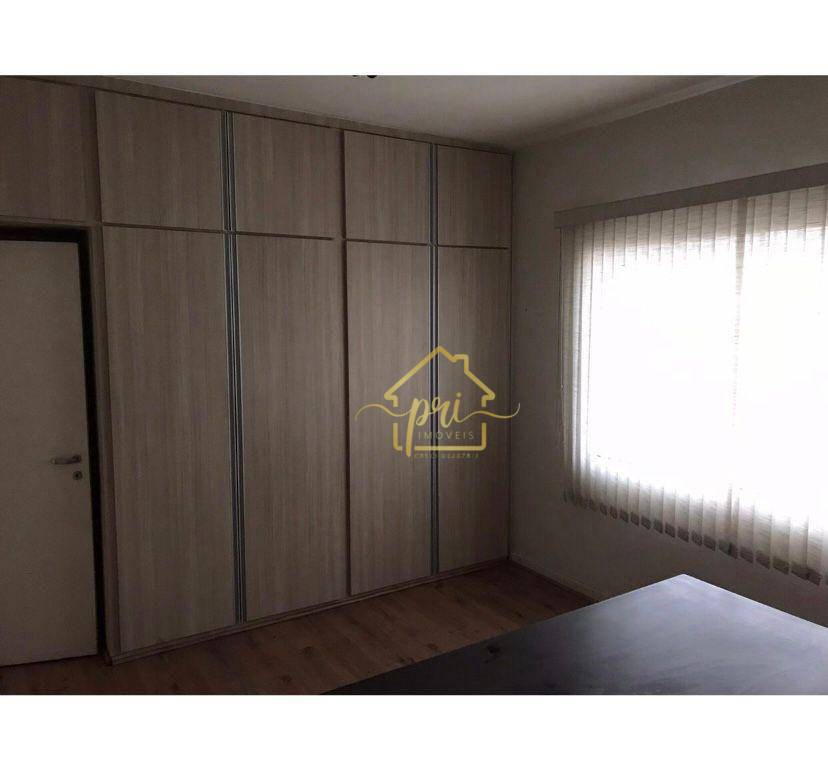 Sobrado à venda com 3 quartos, 209m² - Foto 11