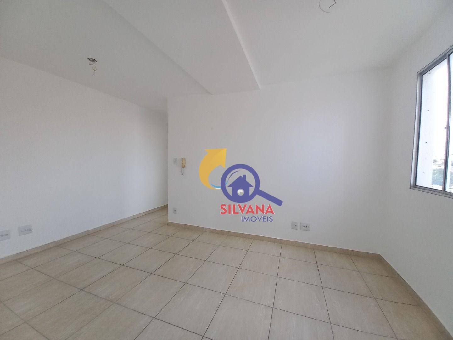 Apartamento à venda com 2 quartos, 50m² - Foto 2