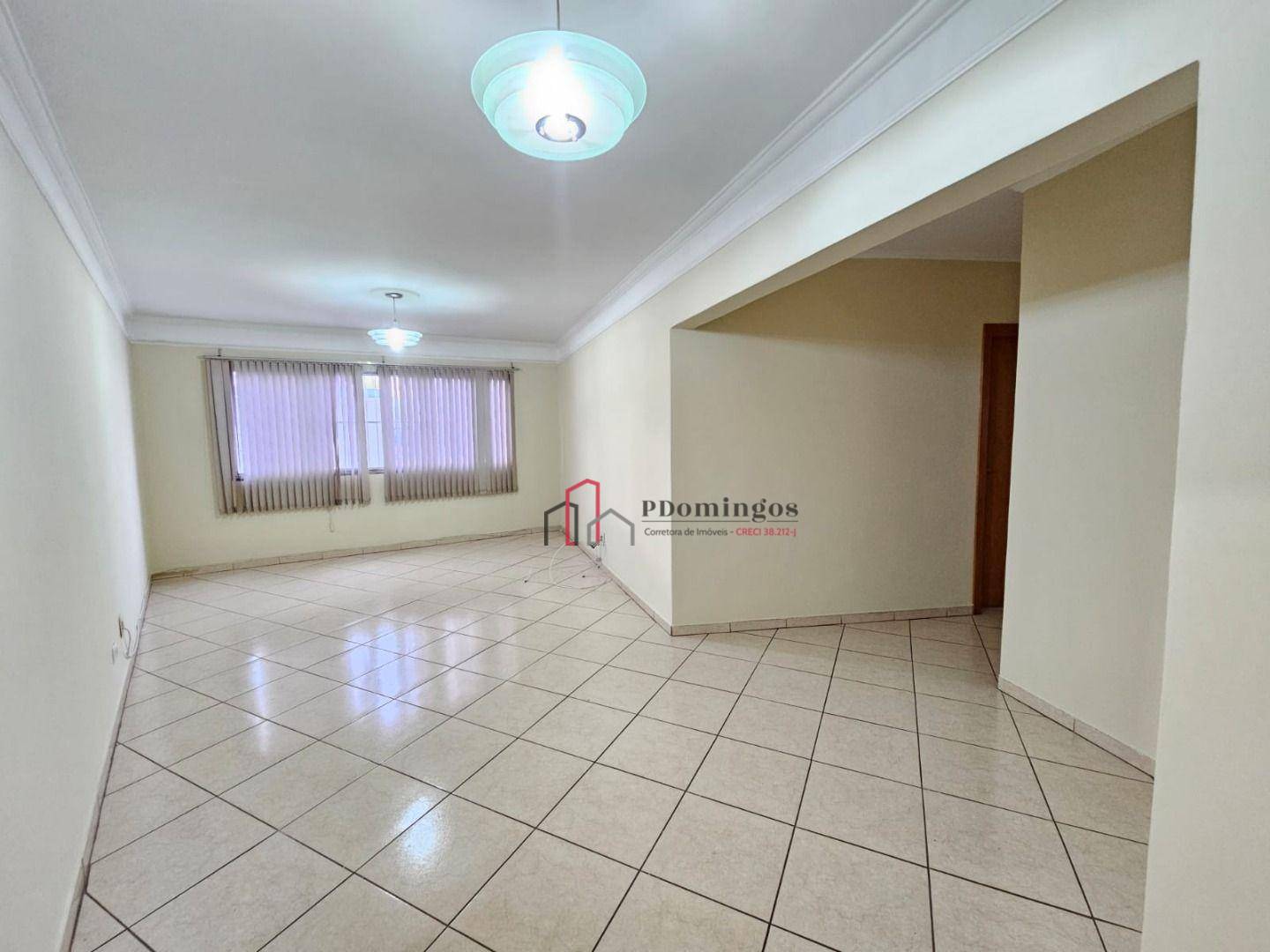 Apartamento à venda com 2 quartos, 145m² - Foto 2