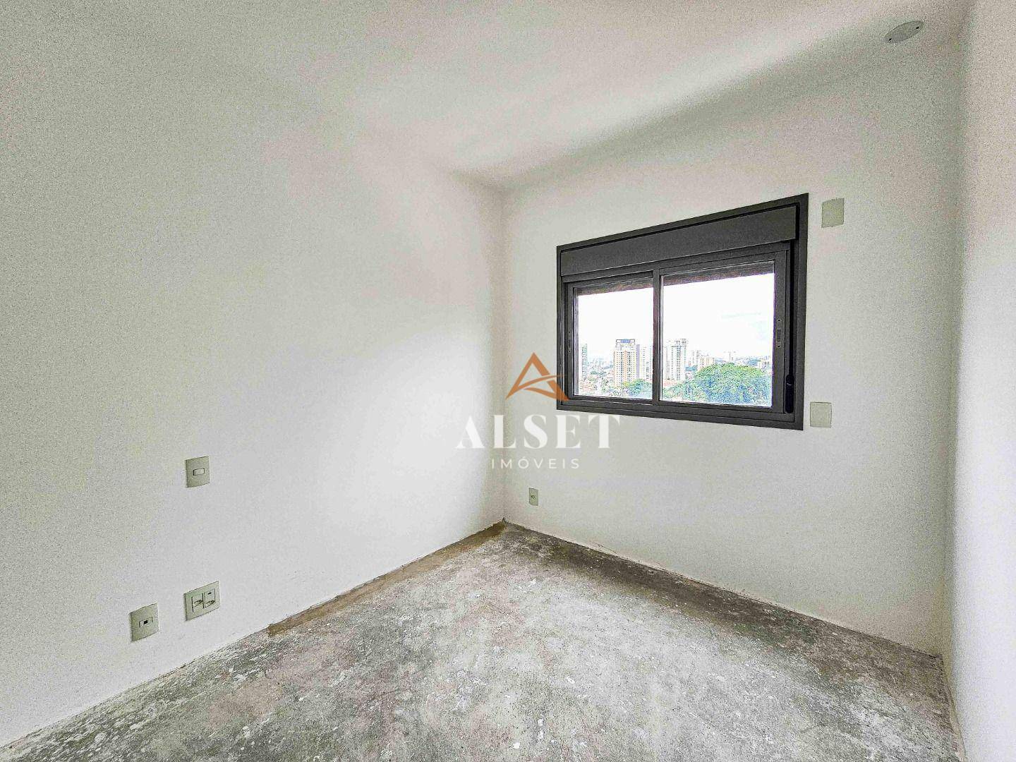 Apartamento à venda com 3 quartos, 159m² - Foto 19