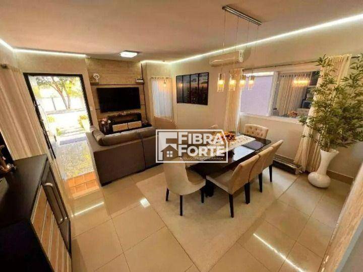 Casa de Condomínio à venda com 5 quartos, 259m² - Foto 3