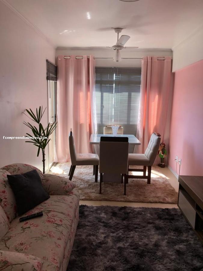 Apartamento à venda com 2 quartos, 89m² - Foto 1