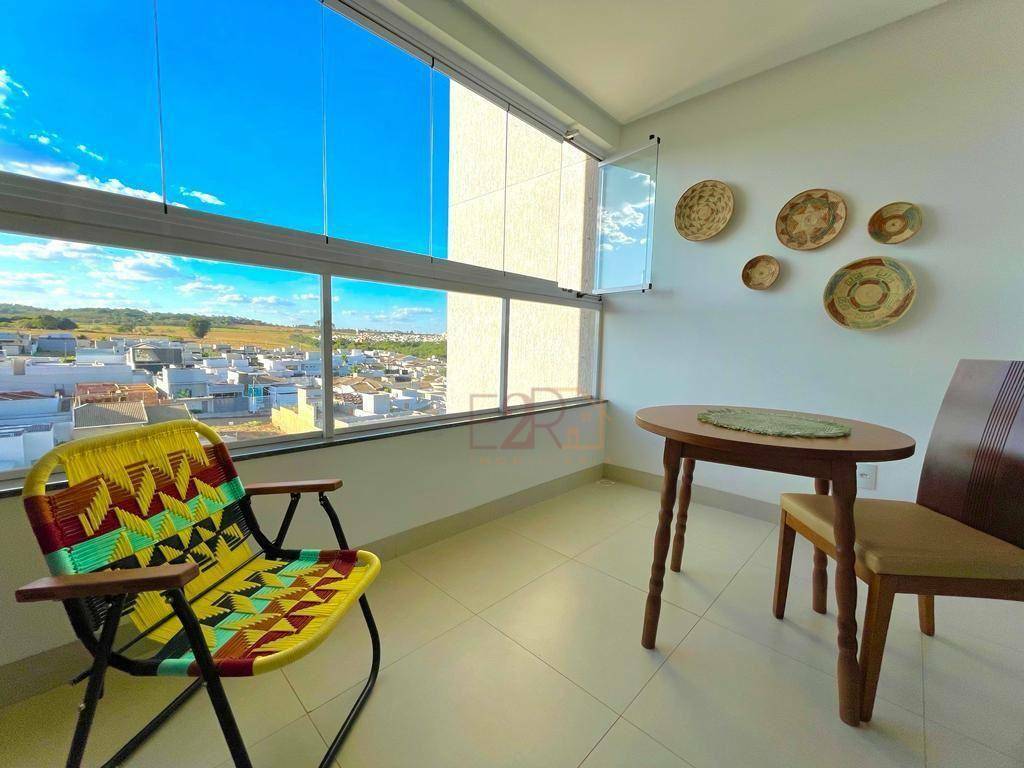 Apartamento à venda com 3 quartos, 115m² - Foto 3