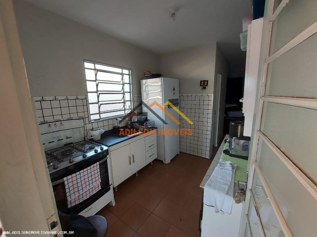Casa à venda com 2 quartos, 90m² - Foto 7