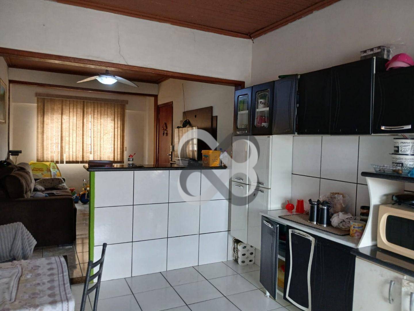 Casa à venda com 3 quartos, 114m² - Foto 4