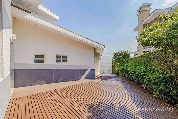 Casa para alugar com 3 quartos, 300m² - Foto 8