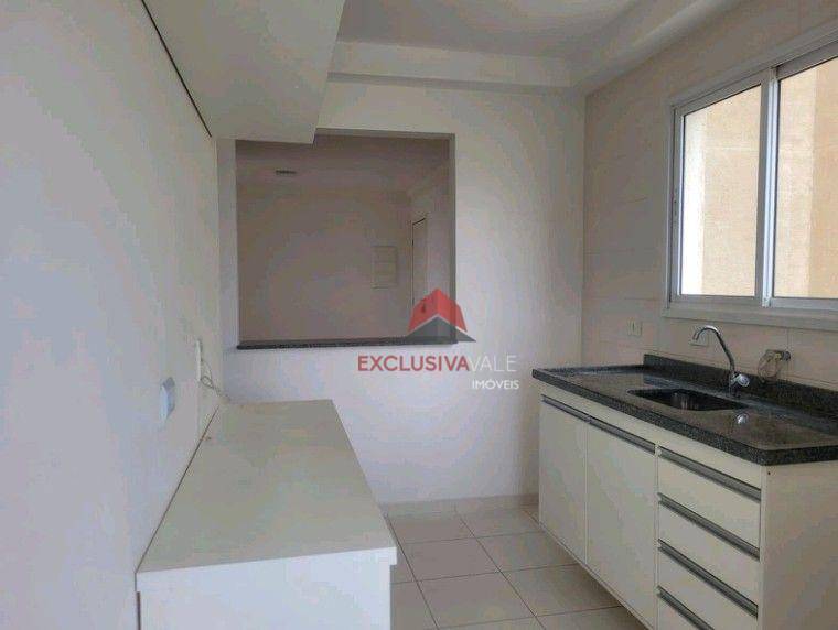 Apartamento para alugar com 2 quartos, 64m² - Foto 2