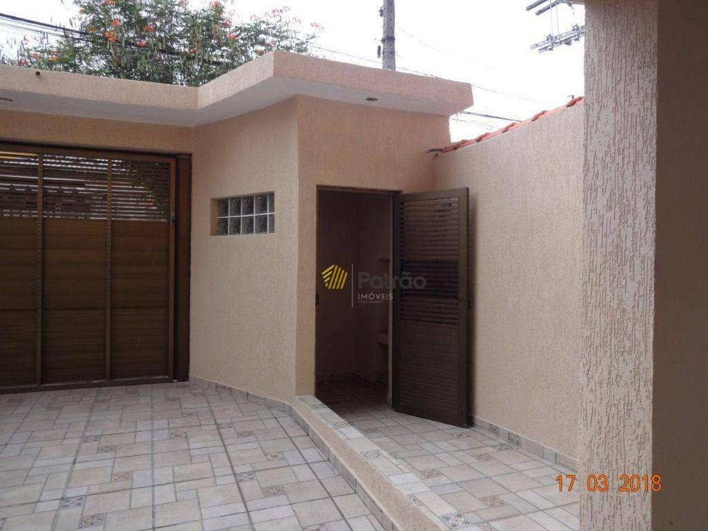 Sobrado à venda com 3 quartos, 244m² - Foto 17