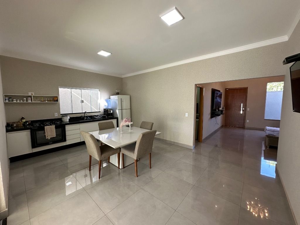 Casa à venda com 3 quartos, 192m² - Foto 16