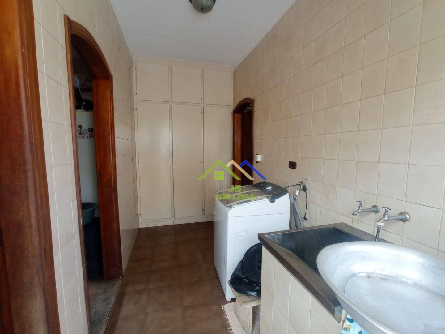 Sobrado à venda com 3 quartos, 298m² - Foto 50