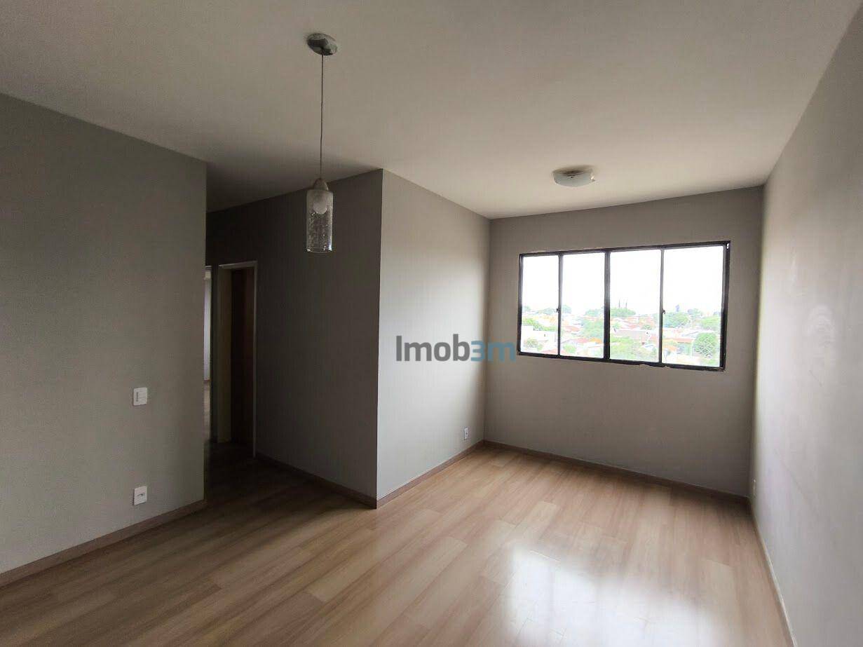 Apartamento à venda com 3 quartos, 66m² - Foto 2