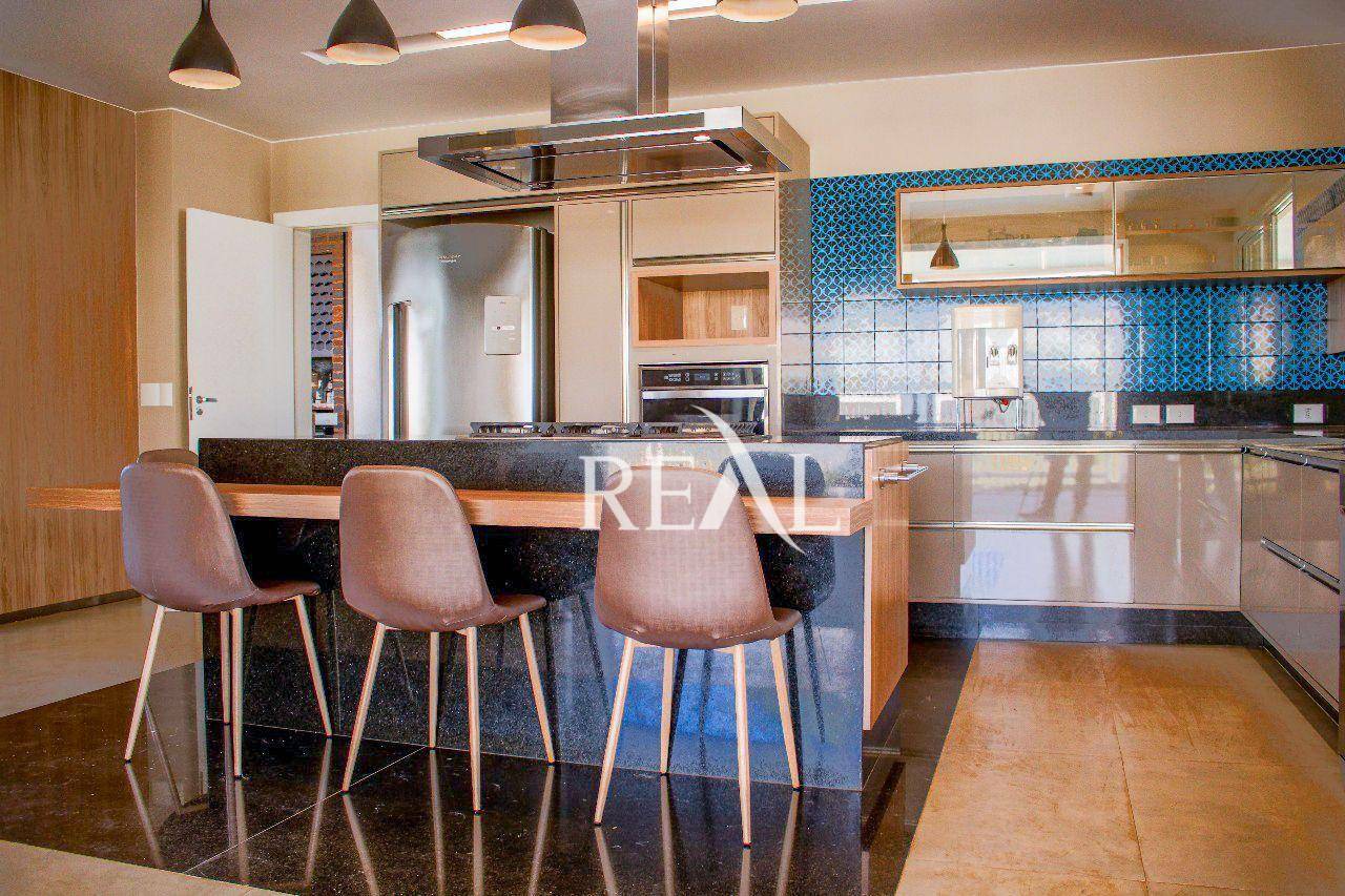 Casa à venda com 4 quartos, 730m² - Foto 11