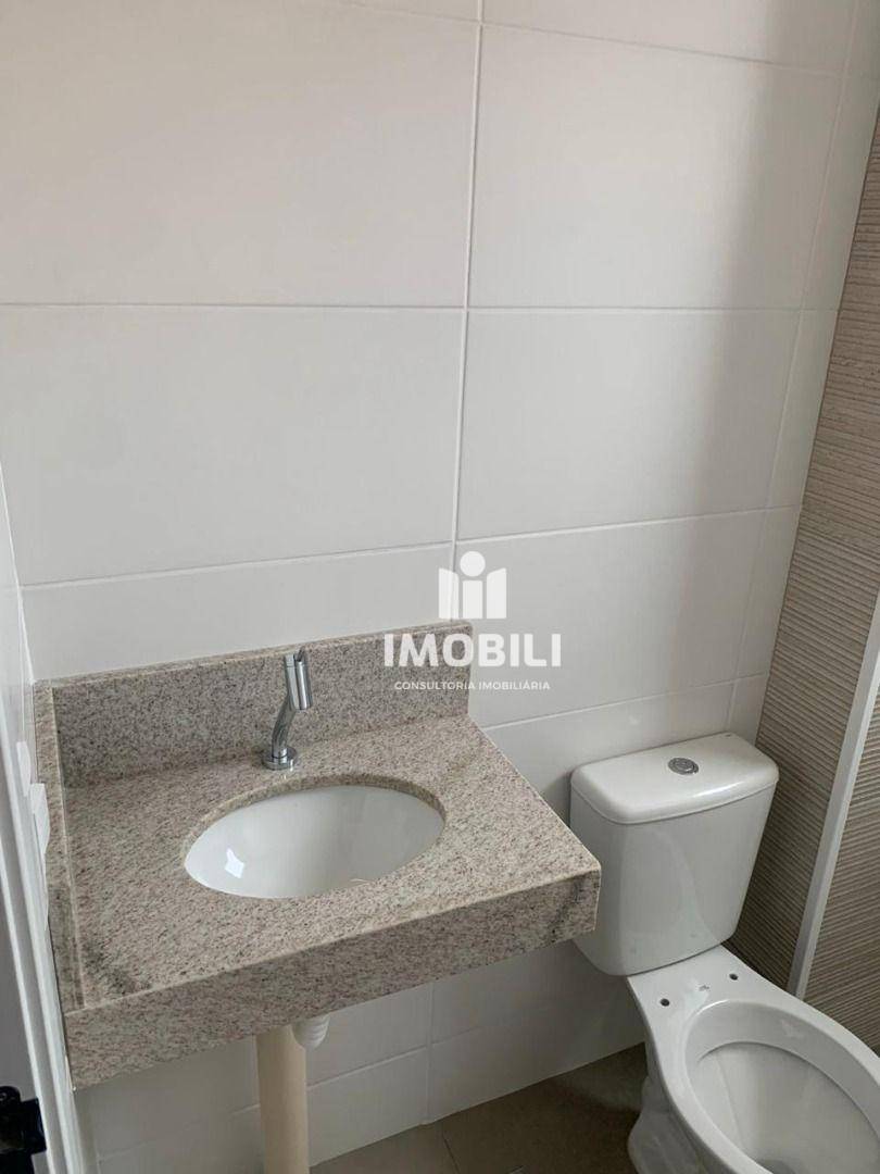 Apartamento à venda com 2 quartos, 64m² - Foto 12