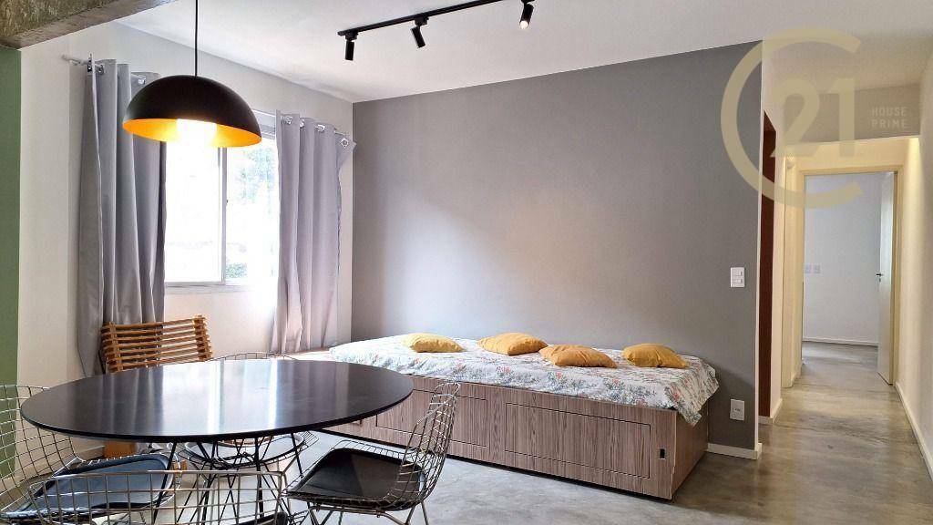 Apartamento à venda com 2 quartos, 65m² - Foto 2