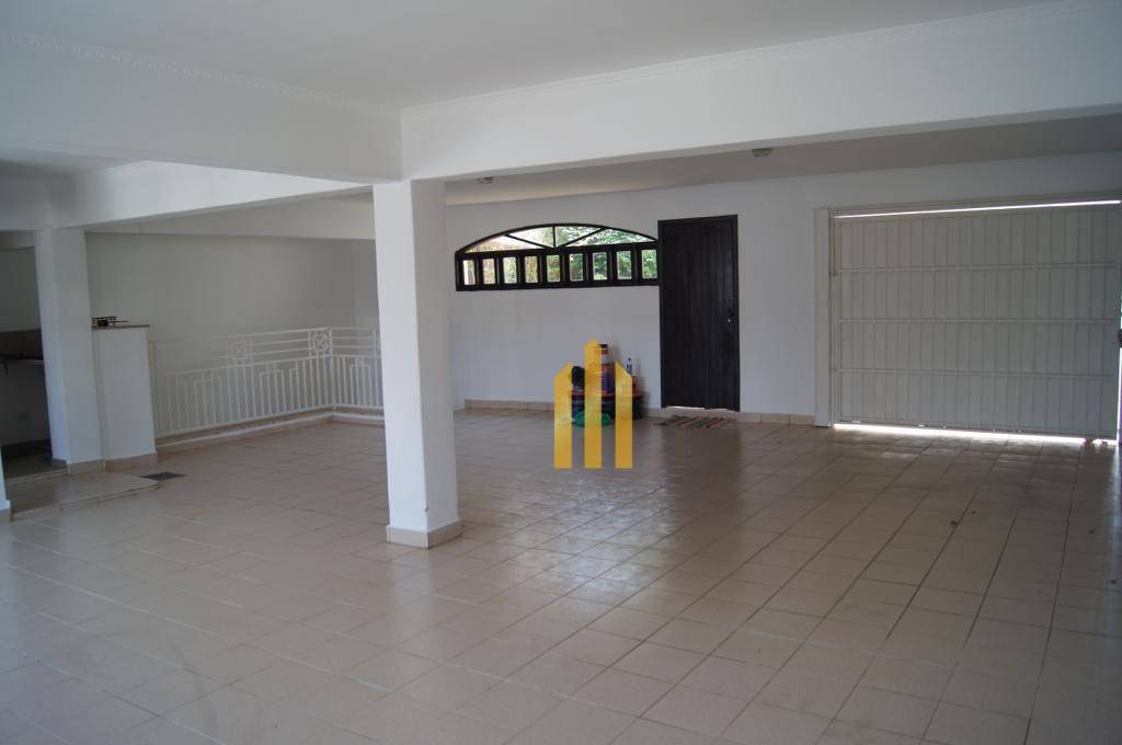 Sobrado para alugar com 3 quartos, 387m² - Foto 12