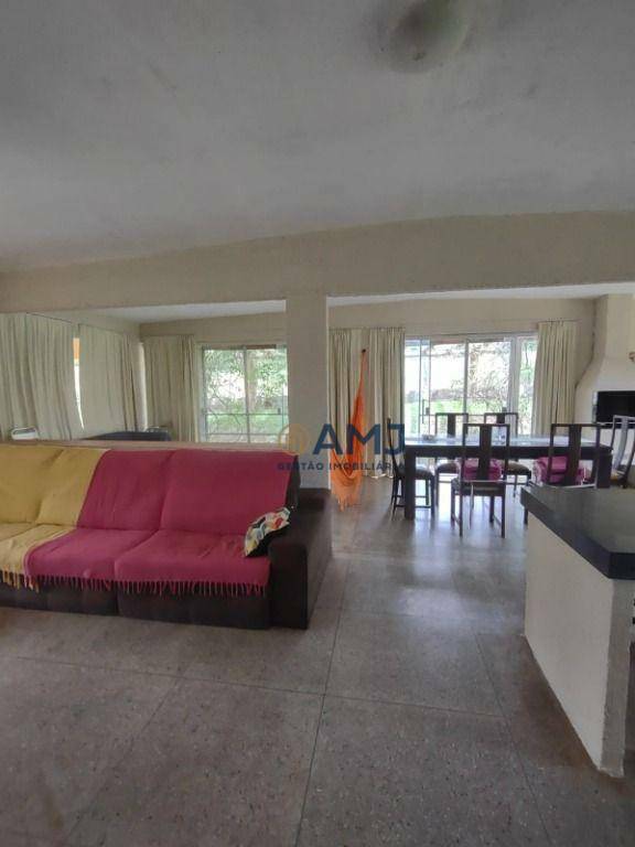 Chácara à venda com 4 quartos, 250m² - Foto 10