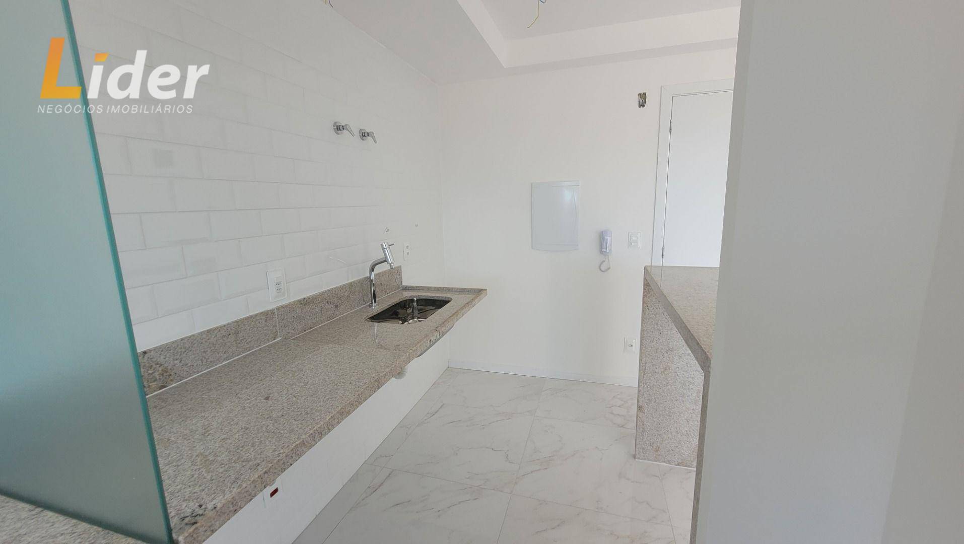 Apartamento à venda com 3 quartos, 73m² - Foto 19