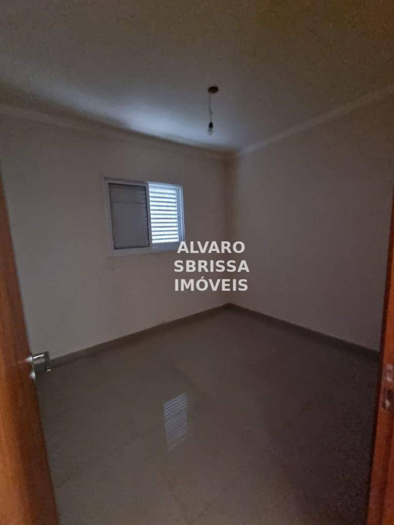 Casa à venda com 3 quartos, 88m² - Foto 9