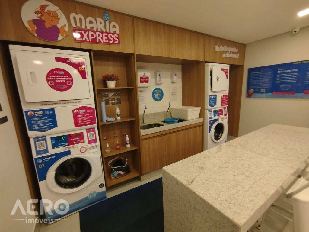 Apartamento para alugar com 2 quartos, 86m² - Foto 29