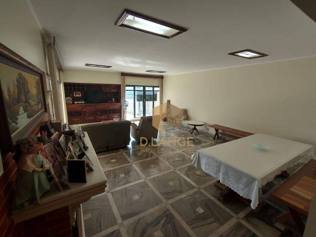 Casa à venda com 3 quartos, 254m² - Foto 21