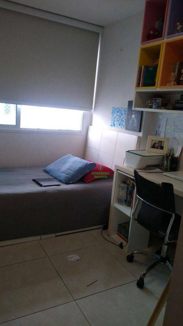 Apartamento à venda com 3 quartos, 141m² - Foto 8