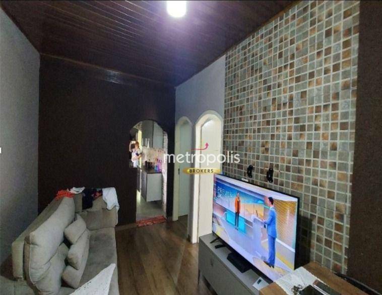 Casa à venda com 2 quartos, 95m² - Foto 4