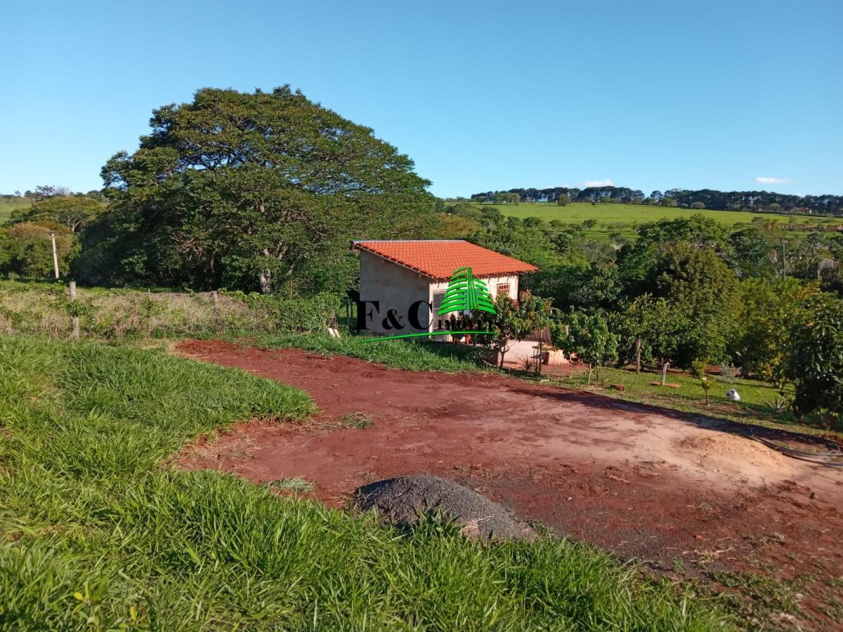 Terreno à venda, 1142m² - Foto 1