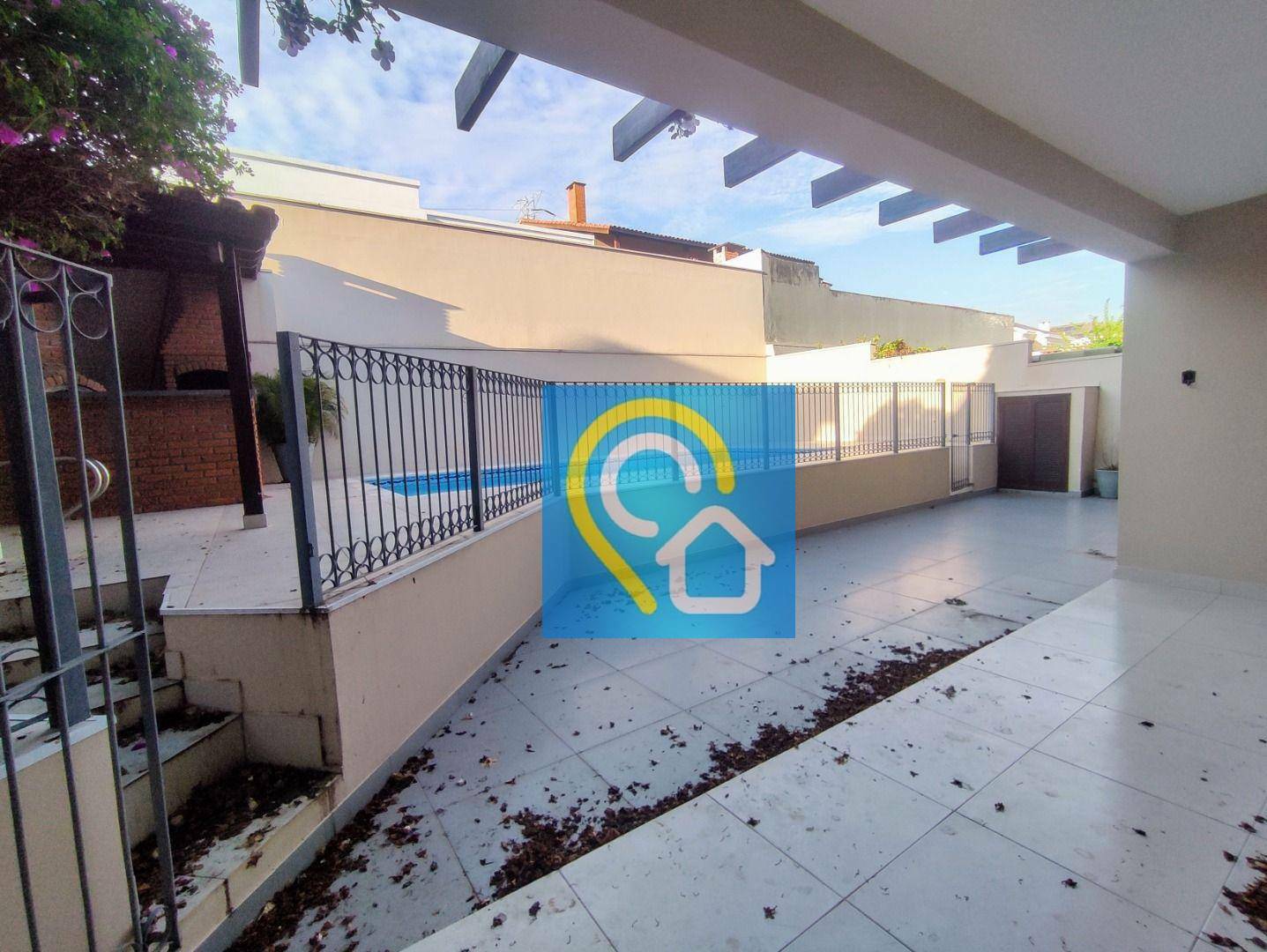 Casa de Condomínio à venda e aluguel com 5 quartos, 400m² - Foto 11