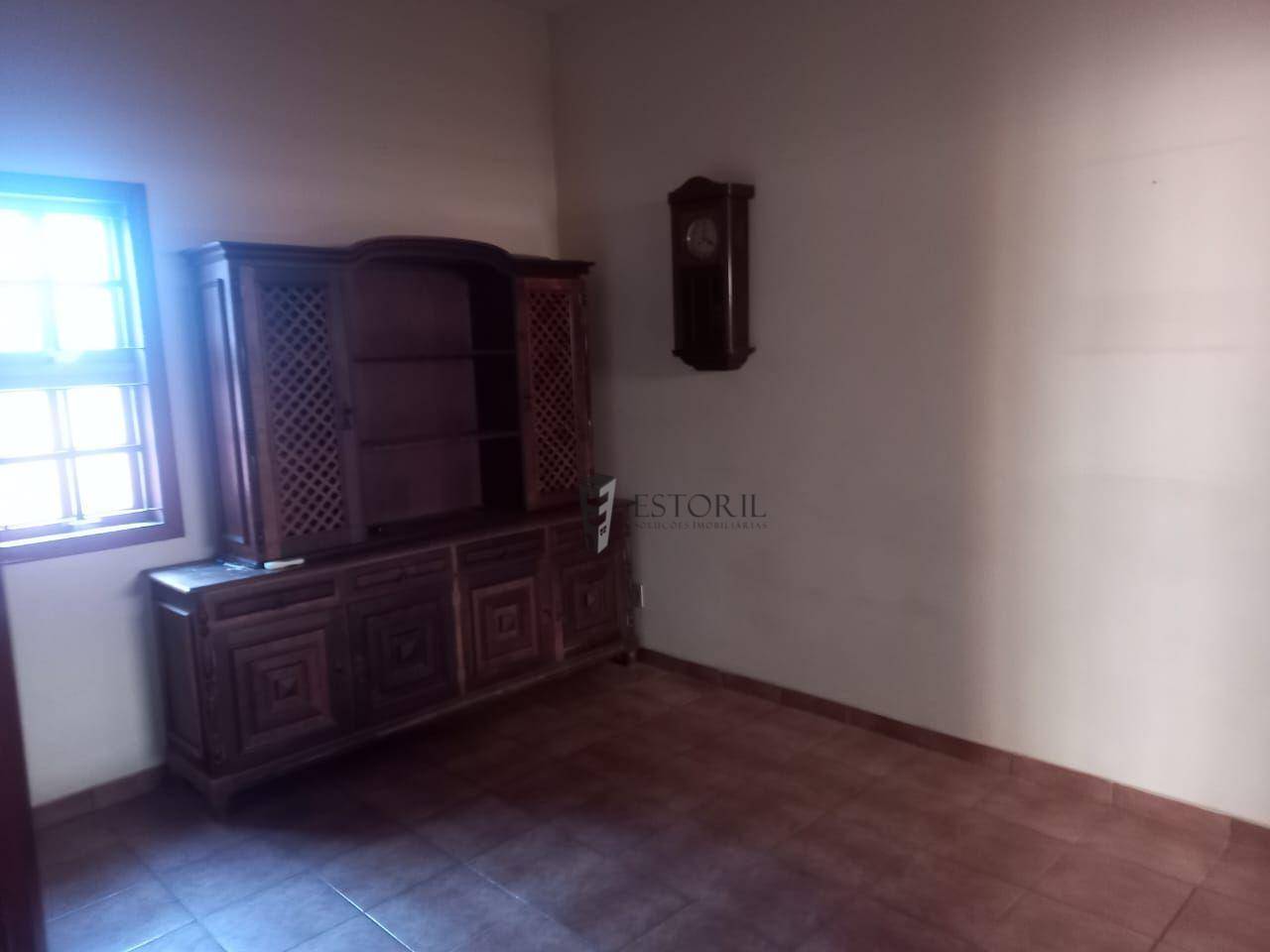 Casa à venda com 3 quartos, 300M2 - Foto 4