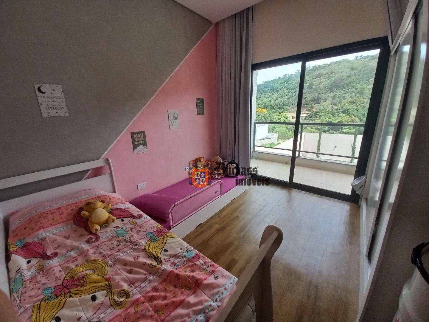 Casa de Condomínio à venda com 3 quartos, 234m² - Foto 56