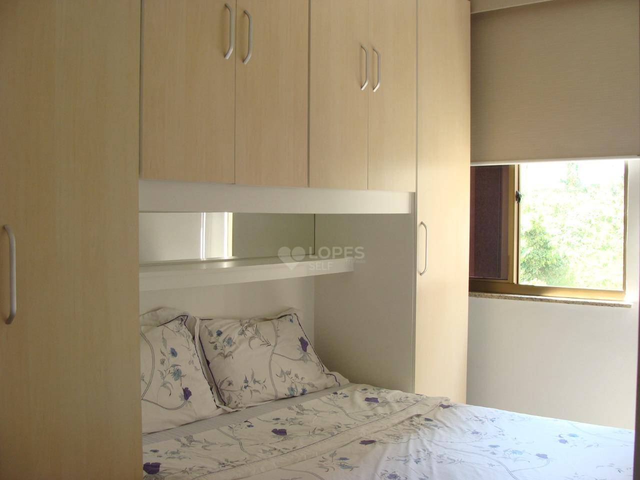 Apartamento à venda com 2 quartos, 62m² - Foto 3