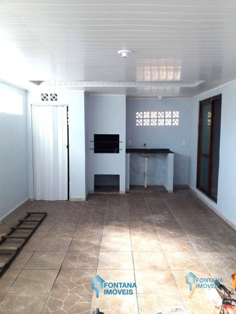 Casa à venda com 2 quartos, 62m² - Foto 23