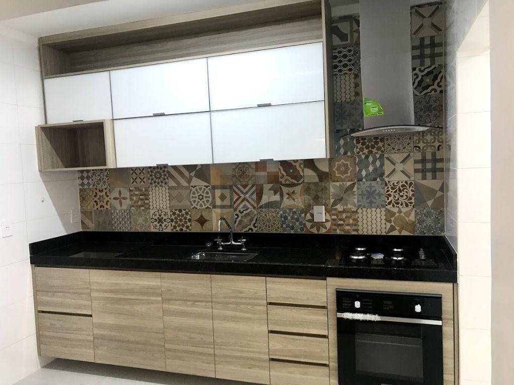 Apartamento à venda com 3 quartos, 97m² - Foto 3