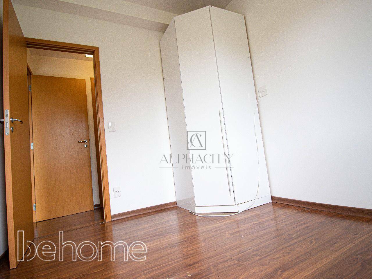 Apartamento à venda com 2 quartos, 72m² - Foto 10