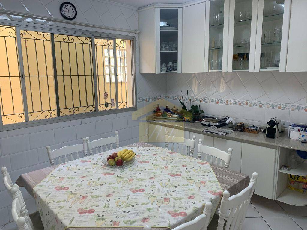 Sobrado à venda com 3 quartos, 222m² - Foto 18