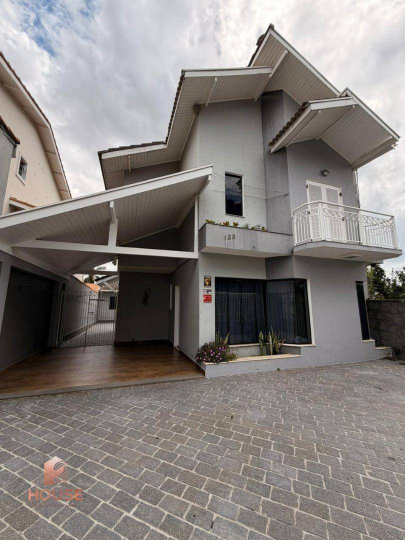 Casa, 3 quartos, 200 m² - Foto 3