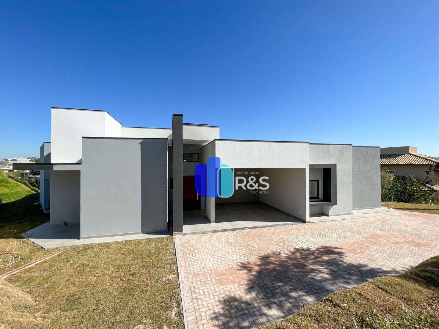 Casa de Condomínio à venda com 3 quartos, 261m² - Foto 4