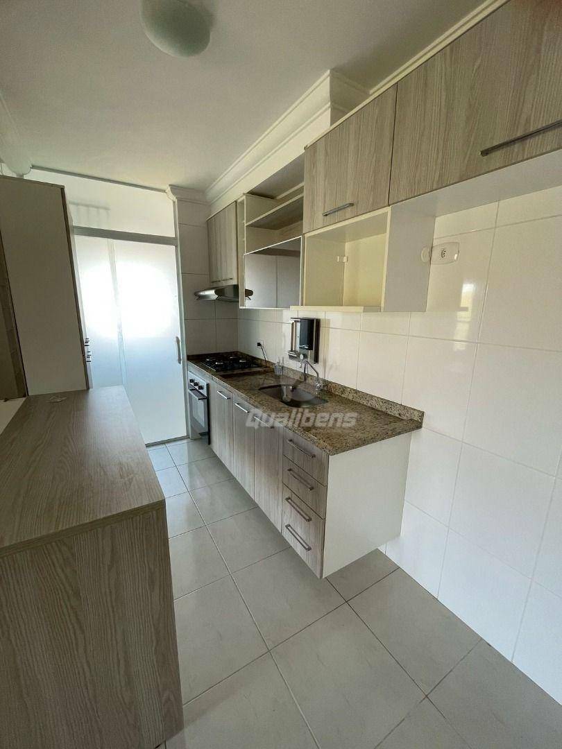 Apartamento à venda com 2 quartos, 58m² - Foto 8