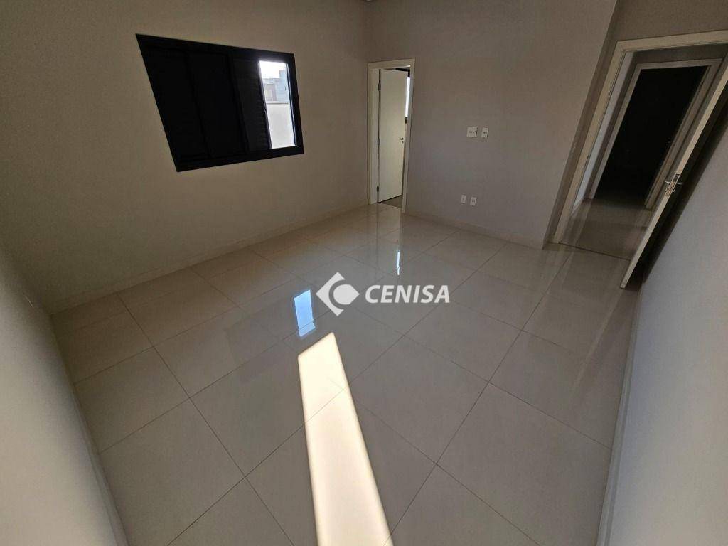 Casa de Condomínio à venda com 4 quartos, 297m² - Foto 36