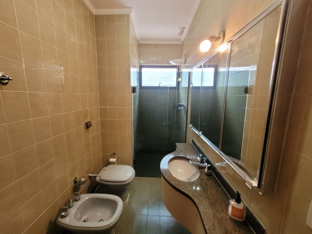 Apartamento à venda com 3 quartos, 140m² - Foto 10