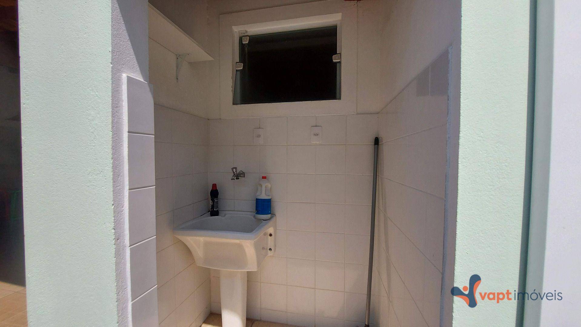 Casa de Condomínio à venda com 2 quartos, 65m² - Foto 17