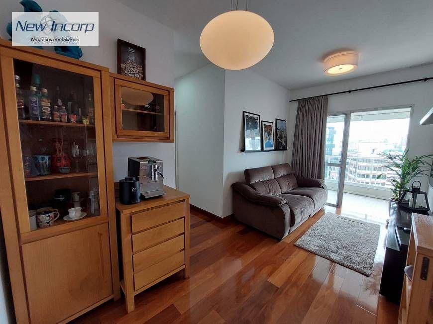 Apartamento à venda com 2 quartos, 70m² - Foto 4