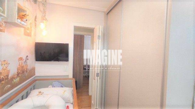 Apartamento à venda com 2 quartos, 67m² - Foto 11