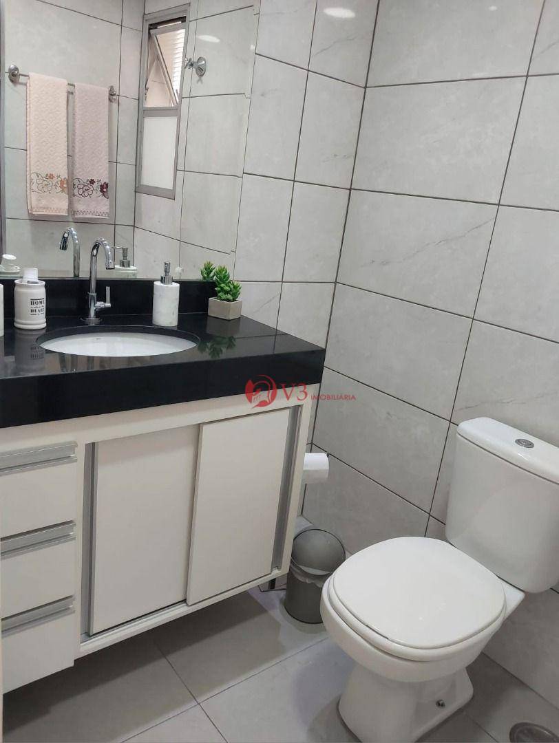 Apartamento à venda com 3 quartos, 68m² - Foto 28