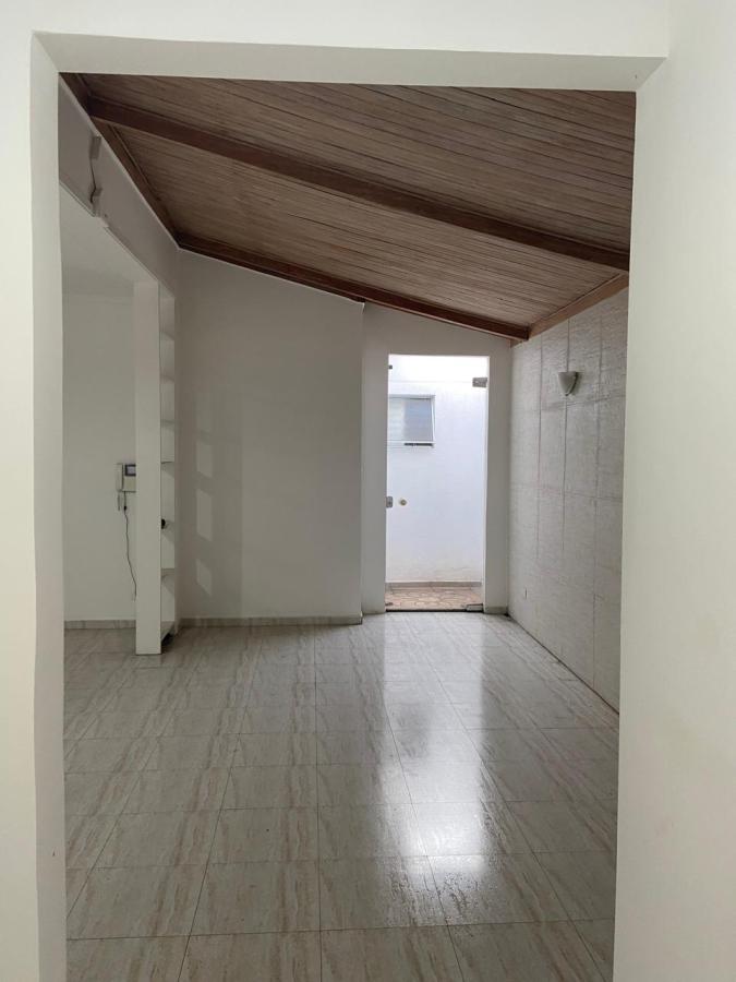 Casa à venda com 3 quartos, 250m² - Foto 24