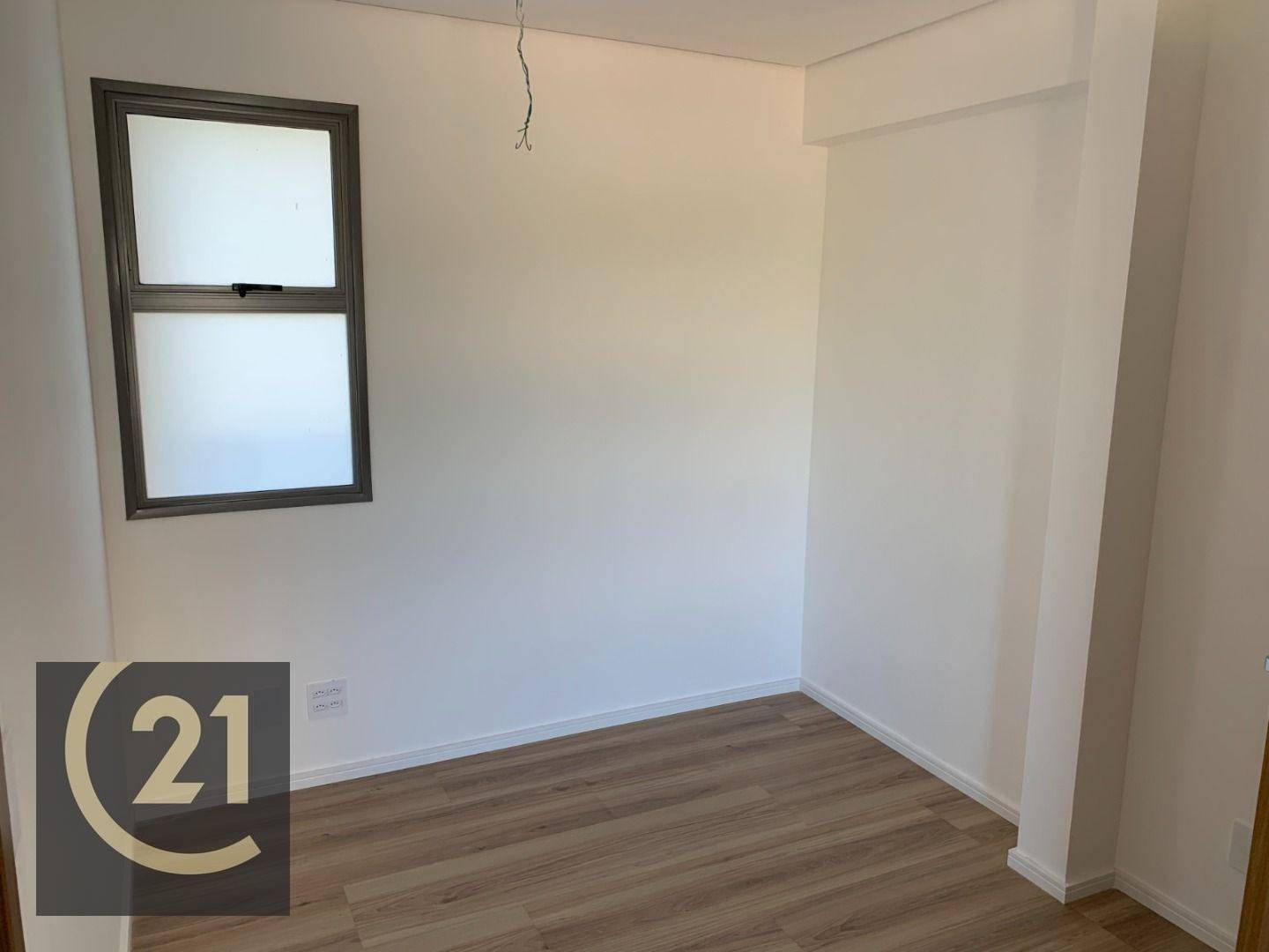 Apartamento à venda com 3 quartos, 110m² - Foto 5