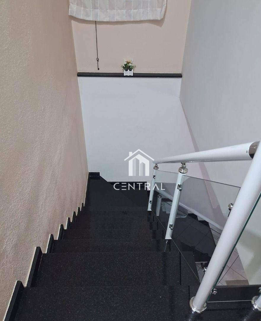 Sobrado à venda com 3 quartos, 178m² - Foto 14