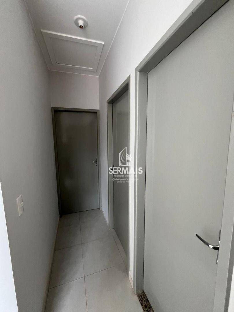 Casa à venda com 3 quartos, 250m² - Foto 13